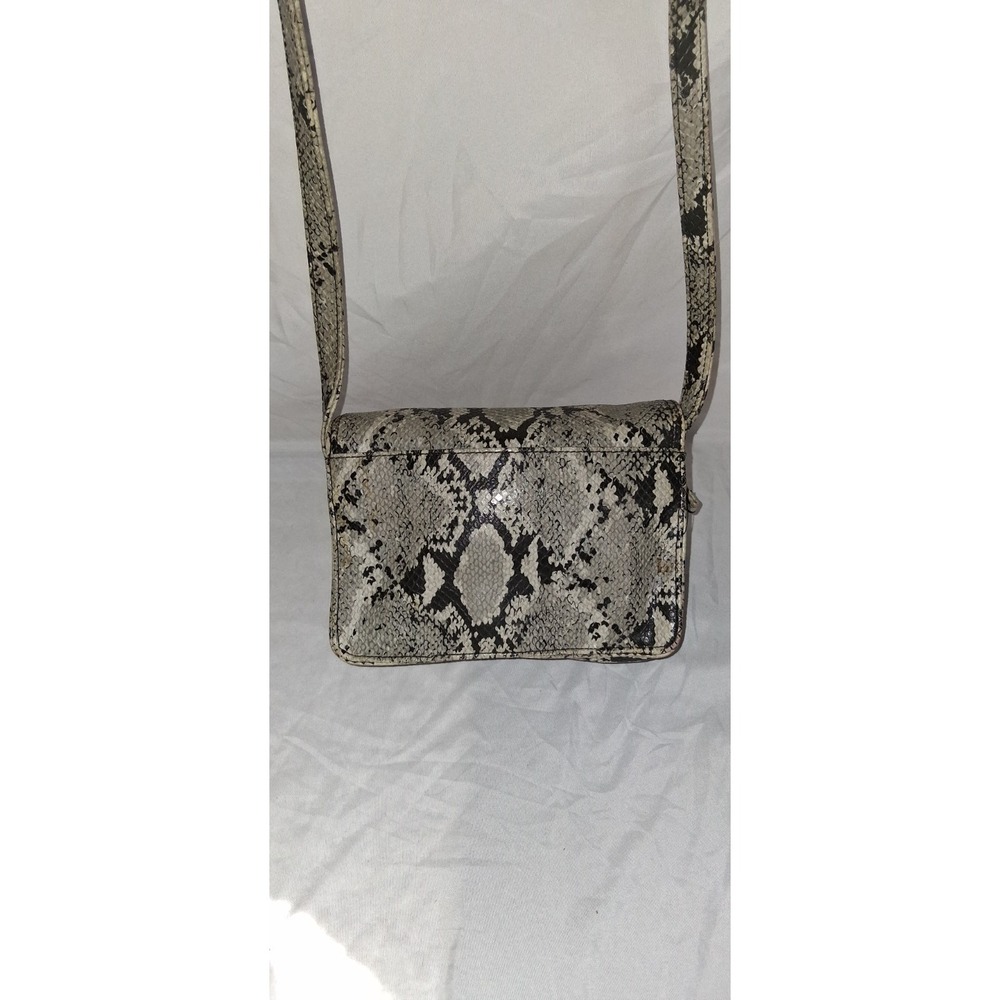 Nine West Faux Gray Snakeskin bag handbag crossbody purse - Picture 6 of 6